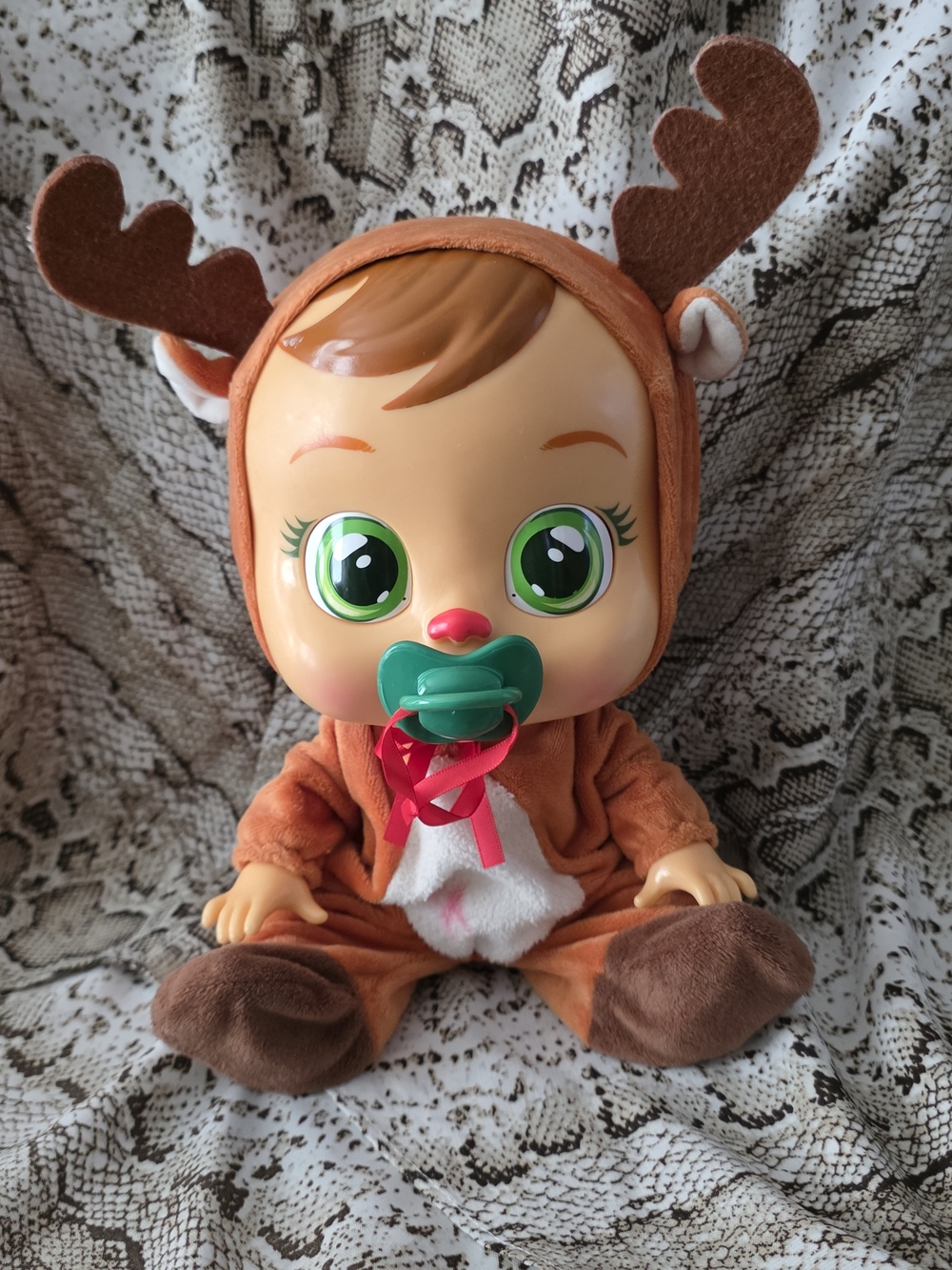 Cry Baby Ruthie Reindeer Baby Doll Toy - Brown. ( Rare )